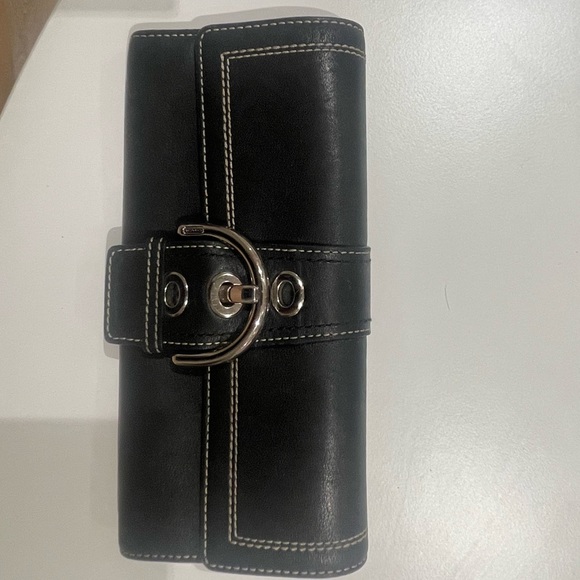 Coach Handbags - Coach wallet
